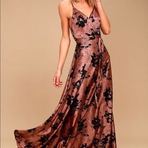 Gorgeous Rose Floral Print Satin Maxi Dress size L